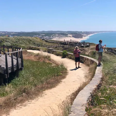 Дом отдыха Zeca Holidays-atalaia Water Fall Лориньян