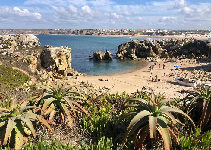 Casa vacanze Zeca Holidays-atalaia Water Fall Lourinhã